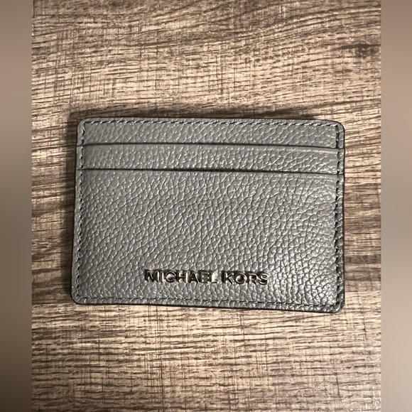 Michael Kors card holder - Picture 2 of 5